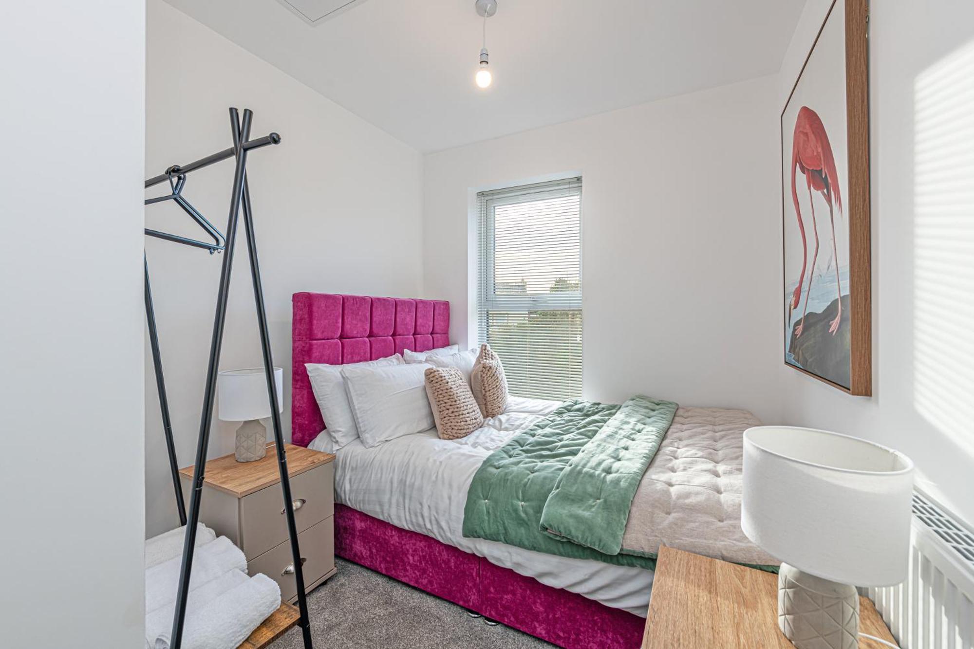 Gospel Heights Luxury Apartments With Parking Heswall Exterior foto